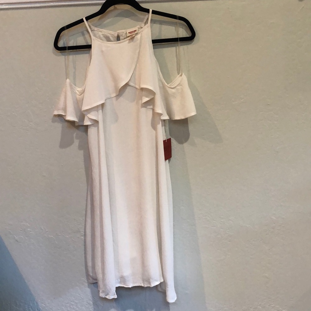 Beautiful off shoulder flutter dress- brand new!